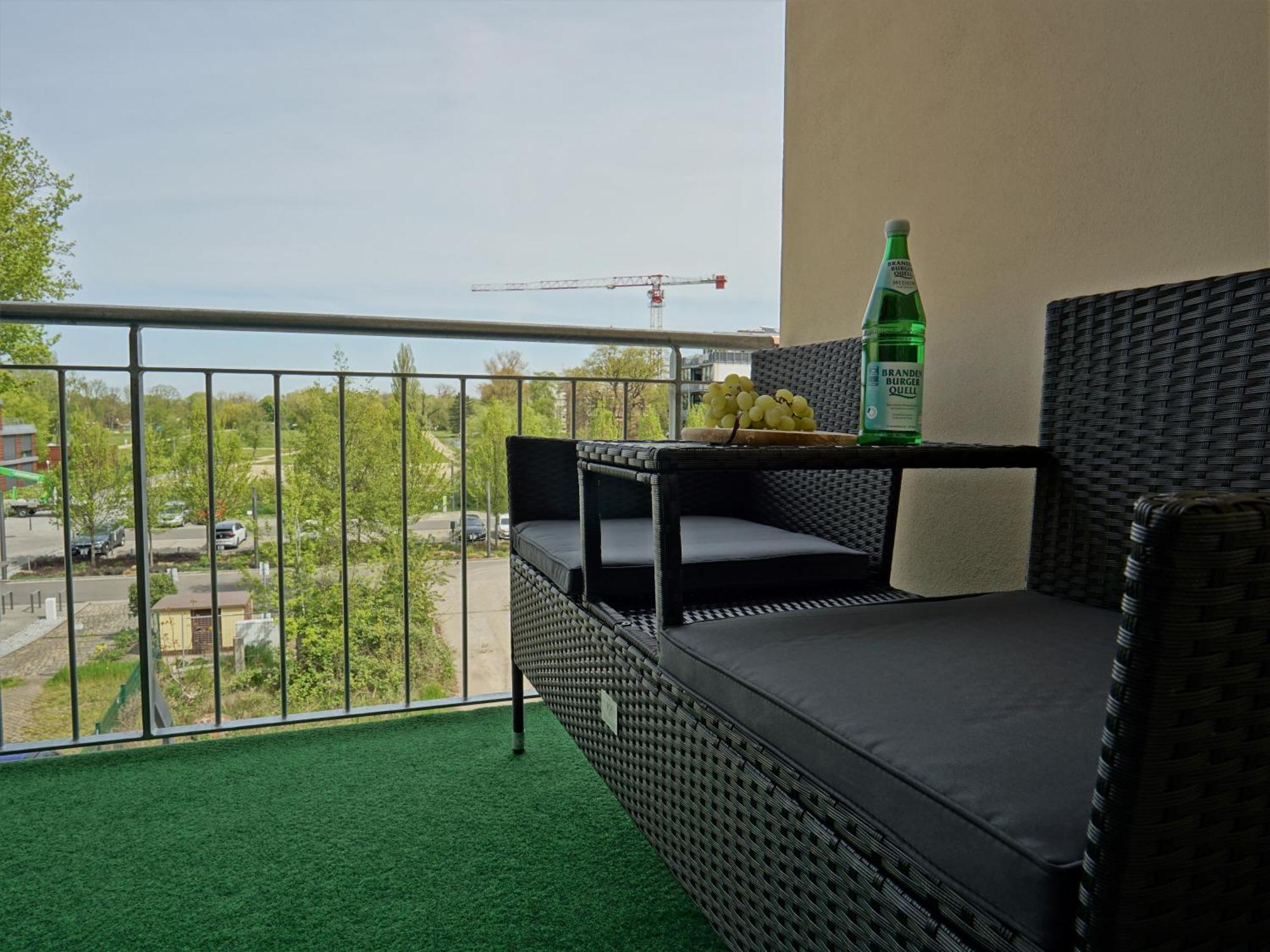 "Hogulu" Brandenburg, Balkon, Neustadt, Kueche, Wassernaehe - Parkplatz Inklusive Leilighet Brandenburg  Rom bilde